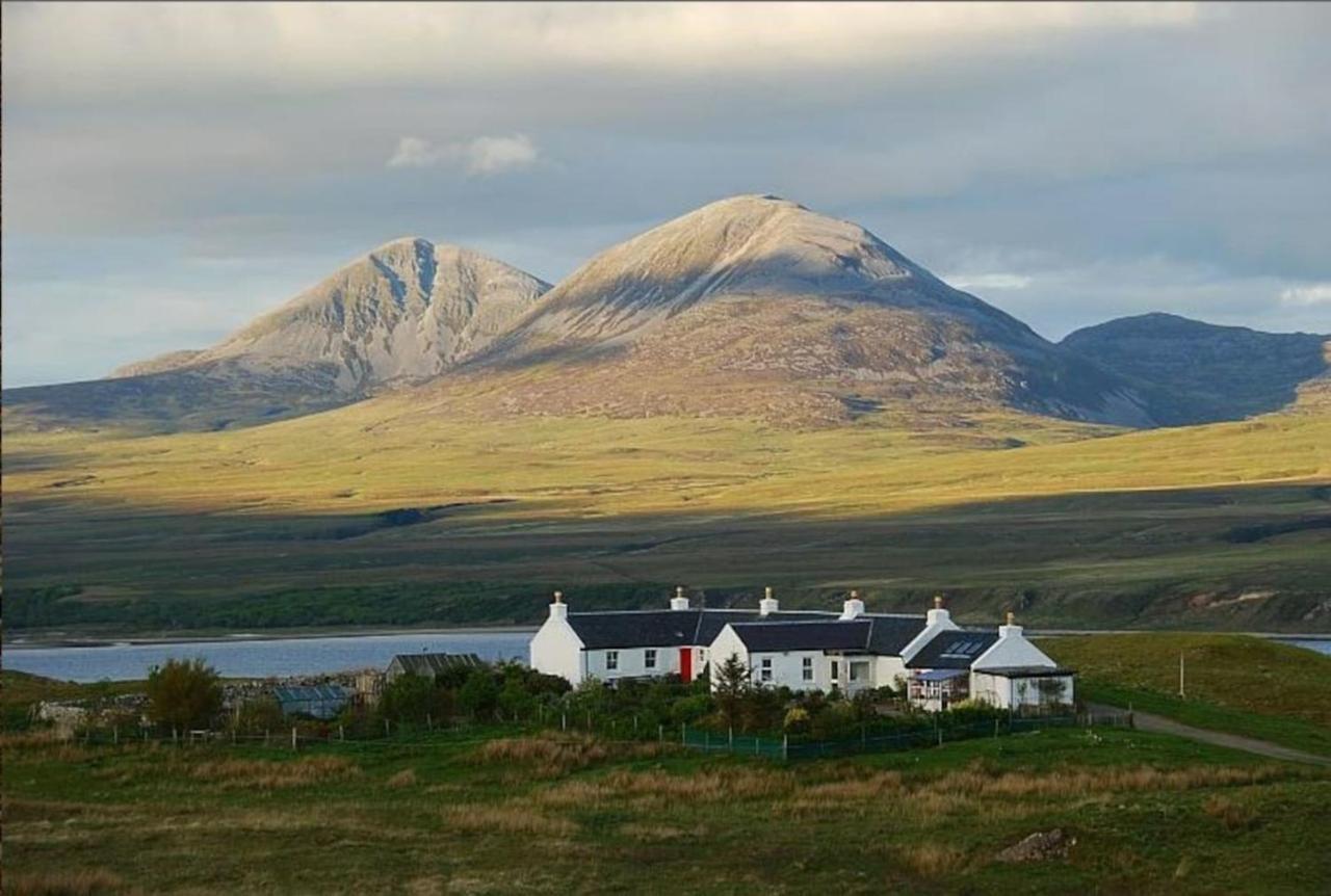 Quaint And Quirky Former Crofters Cottage In Port Ellen Eksteriør bilde